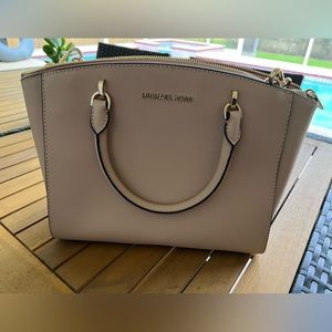 Michael Kors Ellis large leather satchel. New without tags. Fawn color